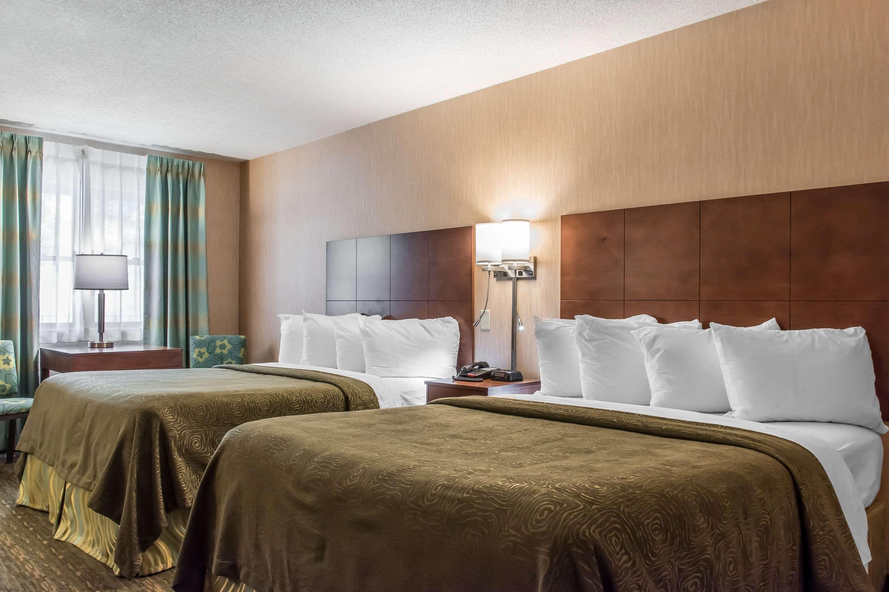 Quality Inn Бедфорд Экстерьер фото
