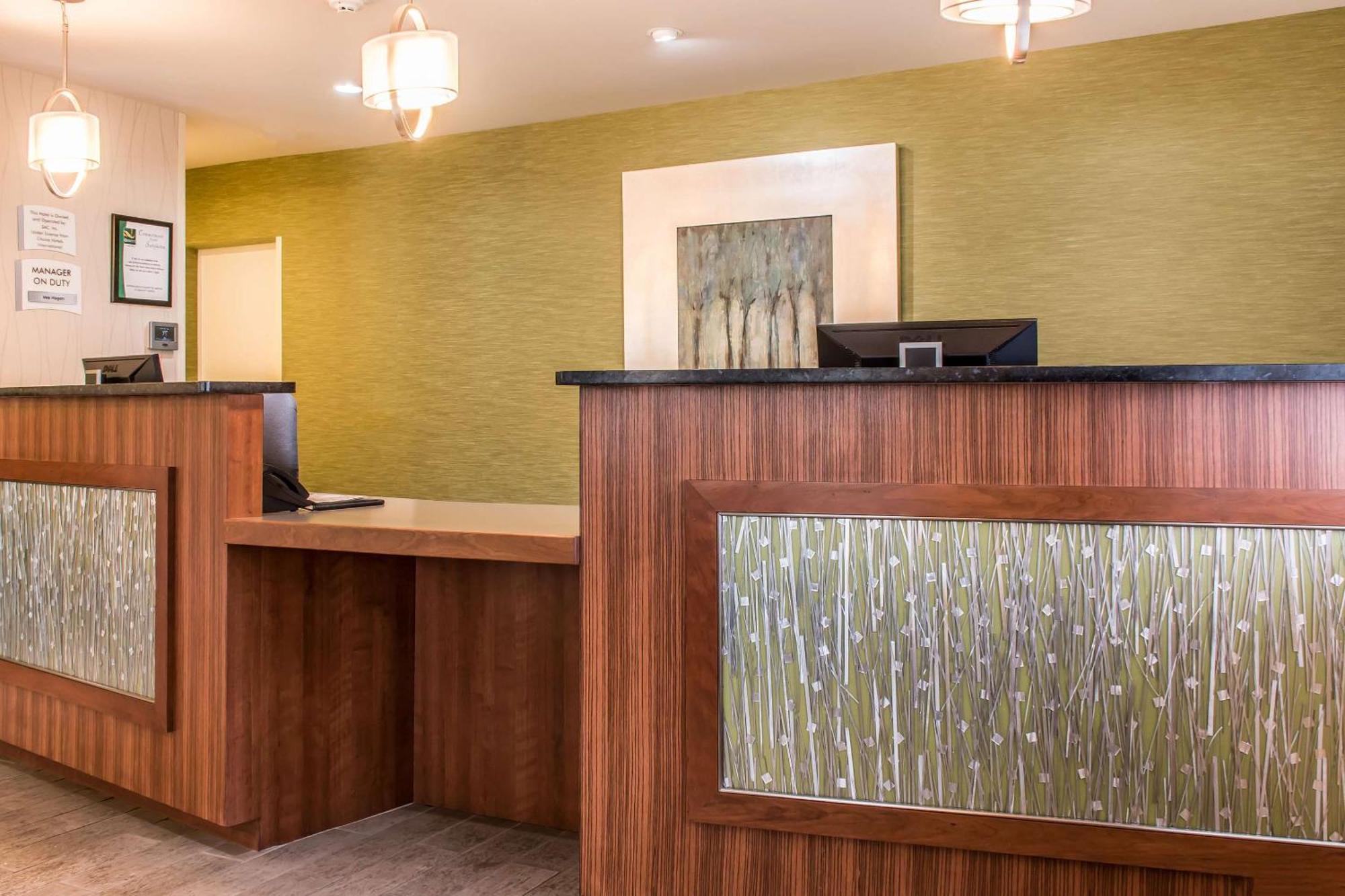 Quality Inn Бедфорд Экстерьер фото